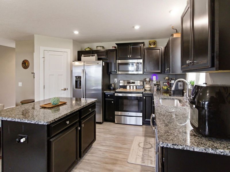 2249 Mcclouds Square, Marysville, OH 43040 Photo 11