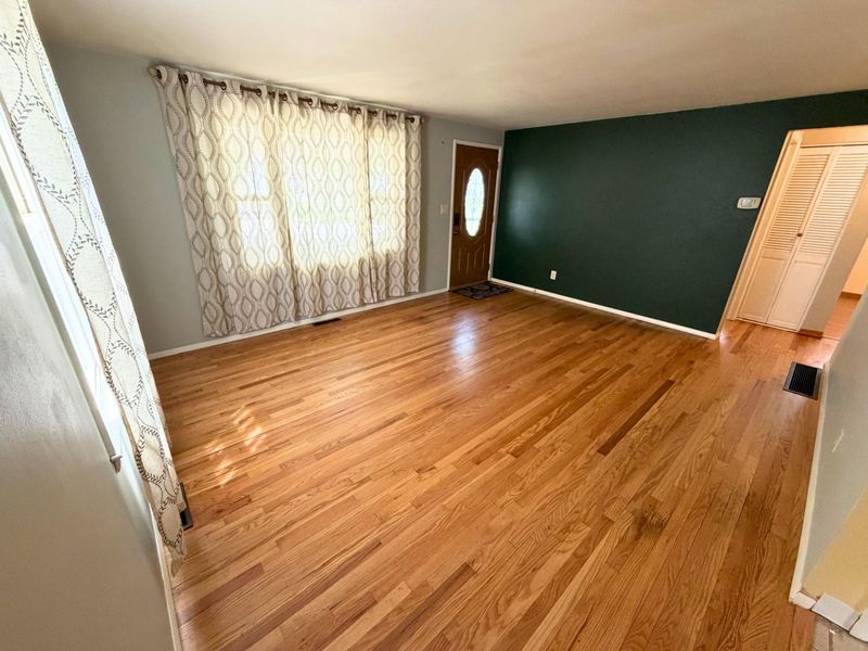 2207 Genessee Avenue , Columbus, OH 43211 Photo 5