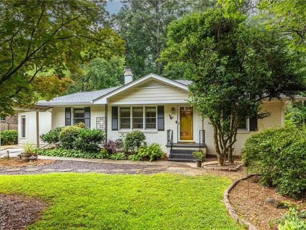 2469 Hunting Valley Drive, Decatur, GA 30033