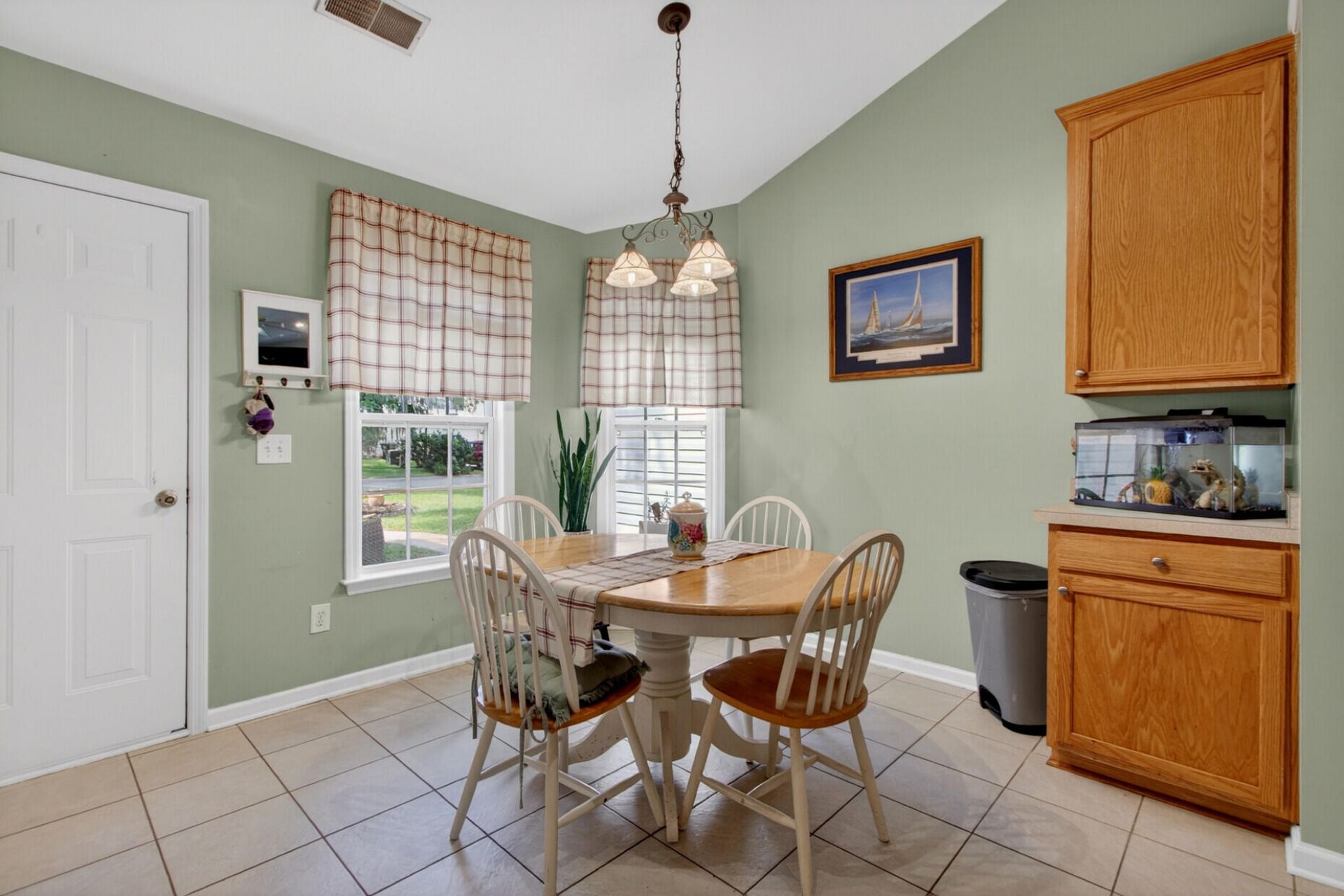 213 Moon Shadow Lane Photo 17