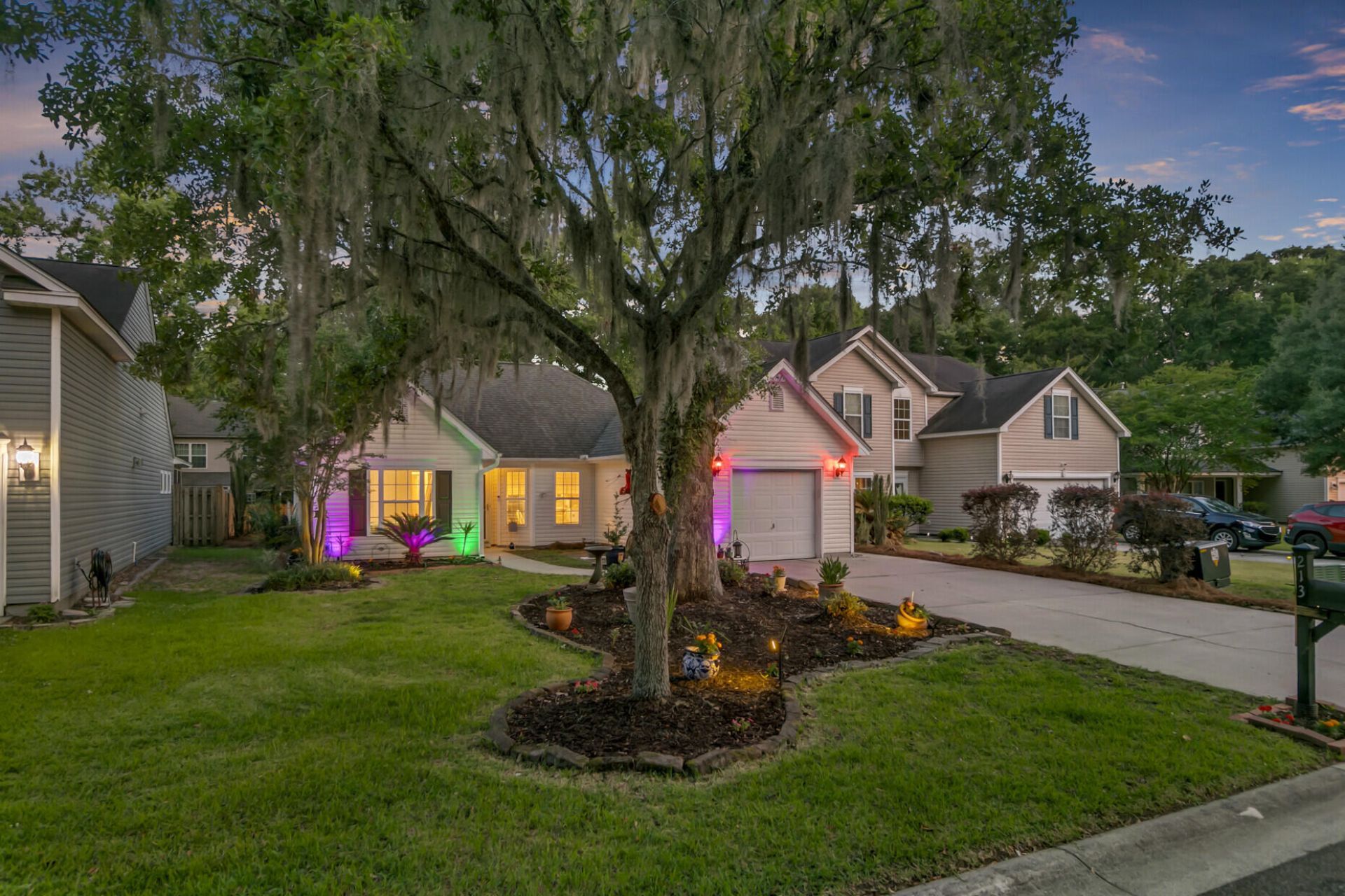 213 Moon Shadow Lane Photo 34