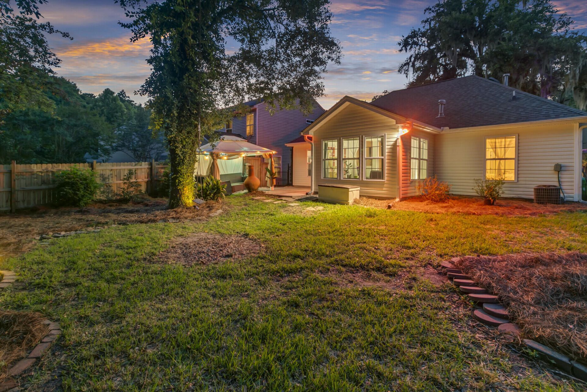 213 Moon Shadow Lane Photo 40