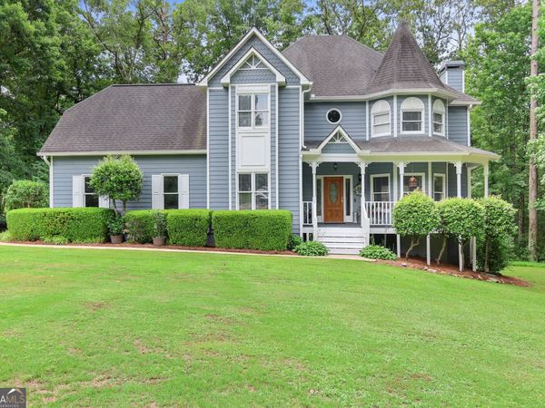 300 Tomahawk Drive, Sharpsburg, GA 30277