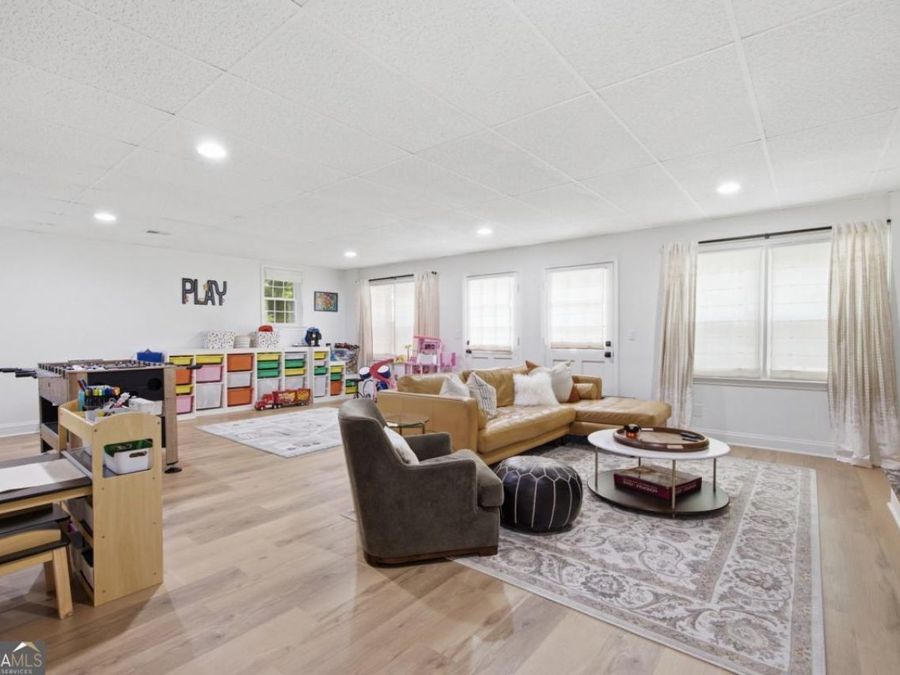 Property Image 43