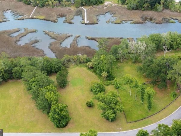 1139 River Oaks Road, Brunswick, GA 31523