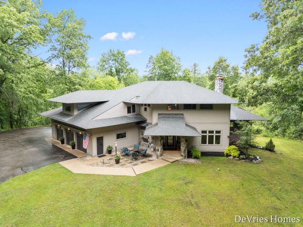 333 Fennessey Street SW, Grand Rapids, MI 49534