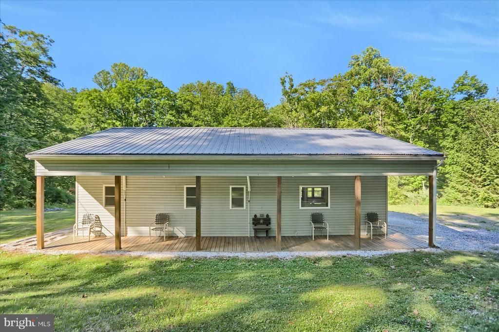 817 TRAILS END RD , MILLMONT, PA 17845
