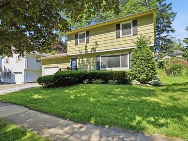 77 Drexmore Road , Rochester, NY 14610