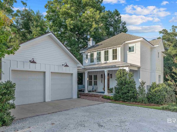 309A S School Street, Fairhope, AL 36532
