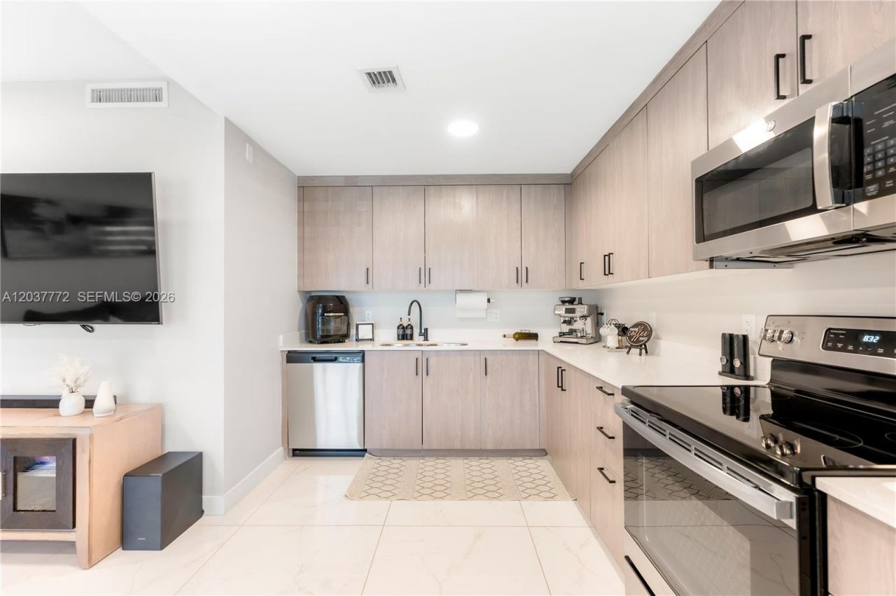 25657 SW 144th Ave , Homestead, FL 33032 Photo