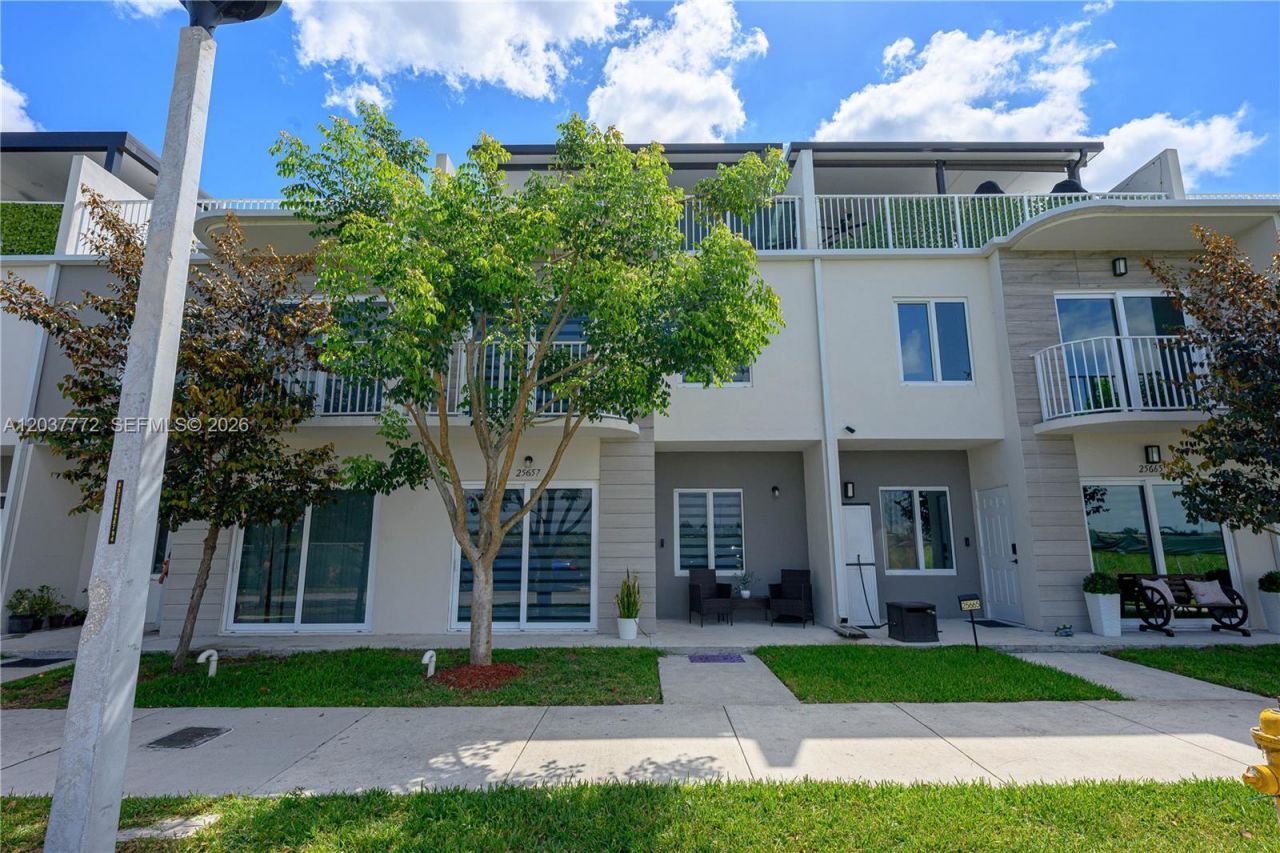 25657 SW 144th Ave , Homestead, FL 33032 Photo