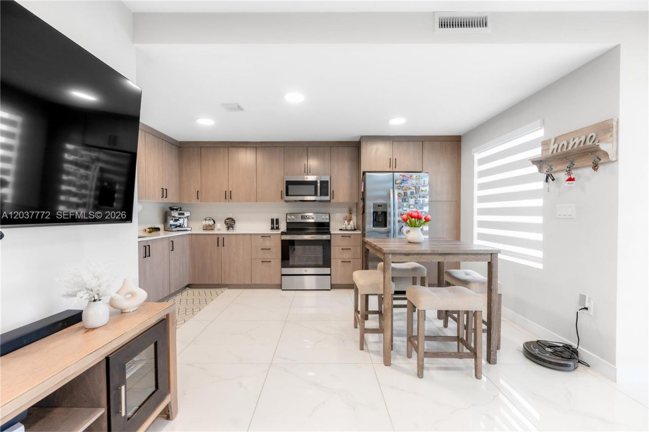 25657 SW 144th Ave , Homestead, FL 33032 Photo