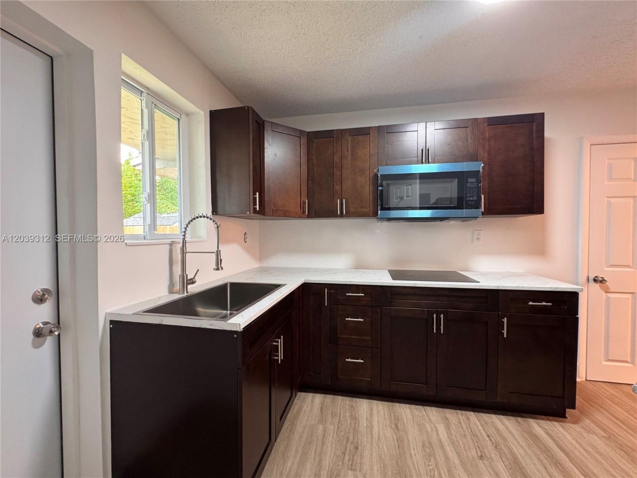 3632 SW 87th Ave , Unit FRONT, Miami, FL 33165 Photo