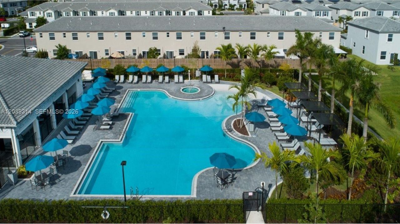 1810 SE 26th Ter, Unit 1810, Homestead, FL 33035 Photo