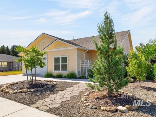 2033 Westview Dr., Moscow, ID 83843
