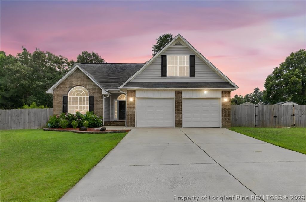 116 Woodbine Drive, Raeford, NC 28376 Main Photo