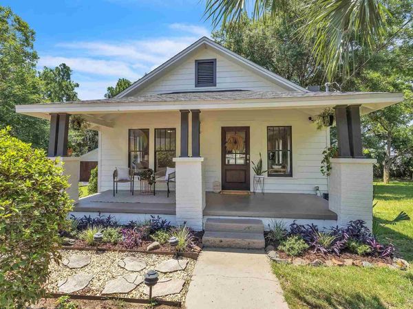 2025 W Wright St, Pensacola, FL 32502