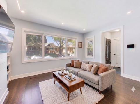 Main Photo