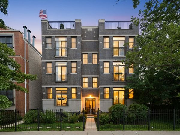1109 W Cornelia Avenue , Unit 1W, Chicago, IL 60657