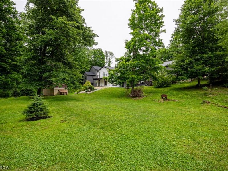229 Green Valley Drive , Howard, OH 43028 Photo 28