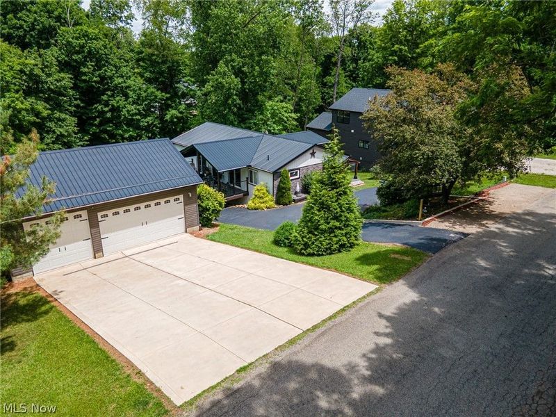 229 Green Valley Drive , Howard, OH 43028 Photo 3