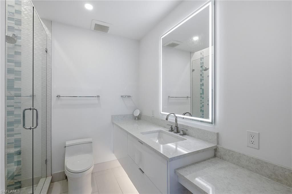 6075 Pelican Bay Blvd, Unit PHC, Naples, FL 34108 Photo