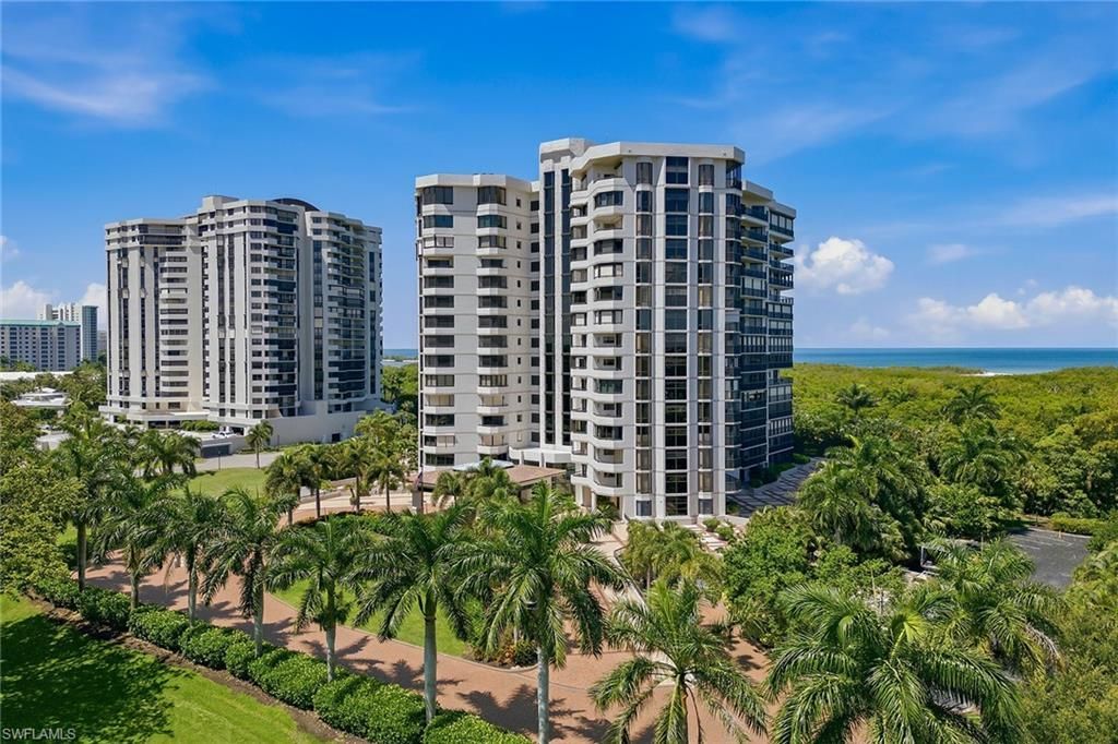 6075 Pelican Bay Blvd, Unit PHC, Naples, FL 34108 Photo