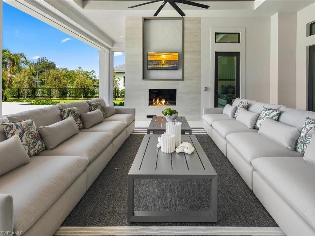 6446 Daniels Rd , Naples, FL 34109 Photo