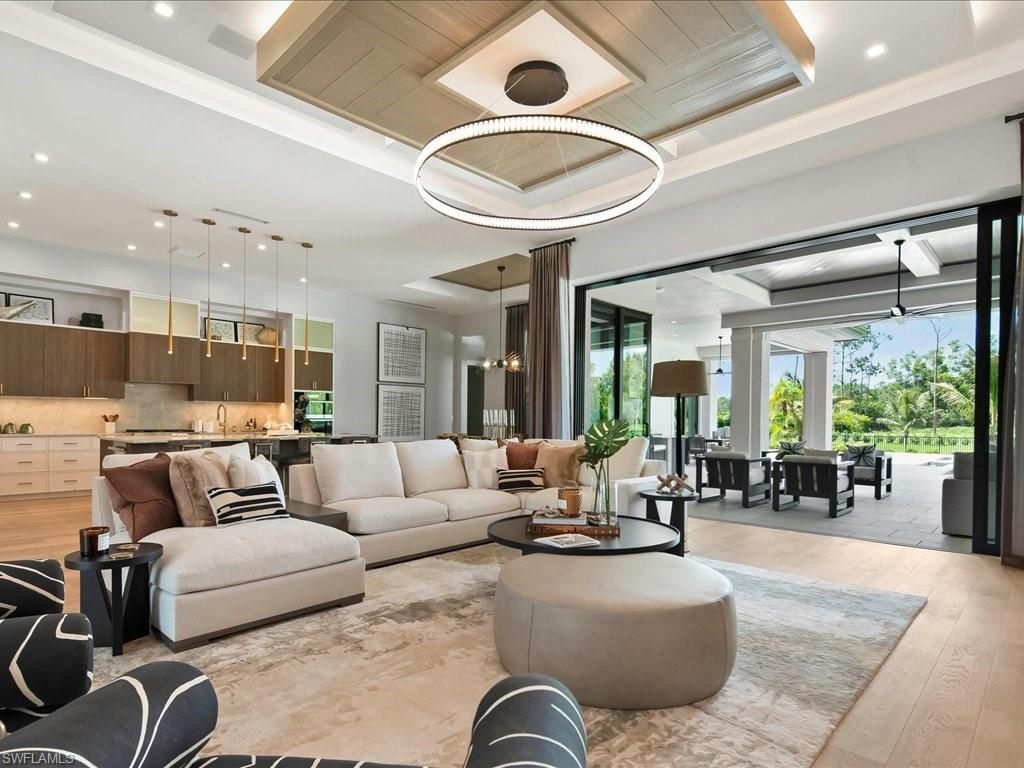 6446 Daniels Rd , Naples, FL 34109 Photo