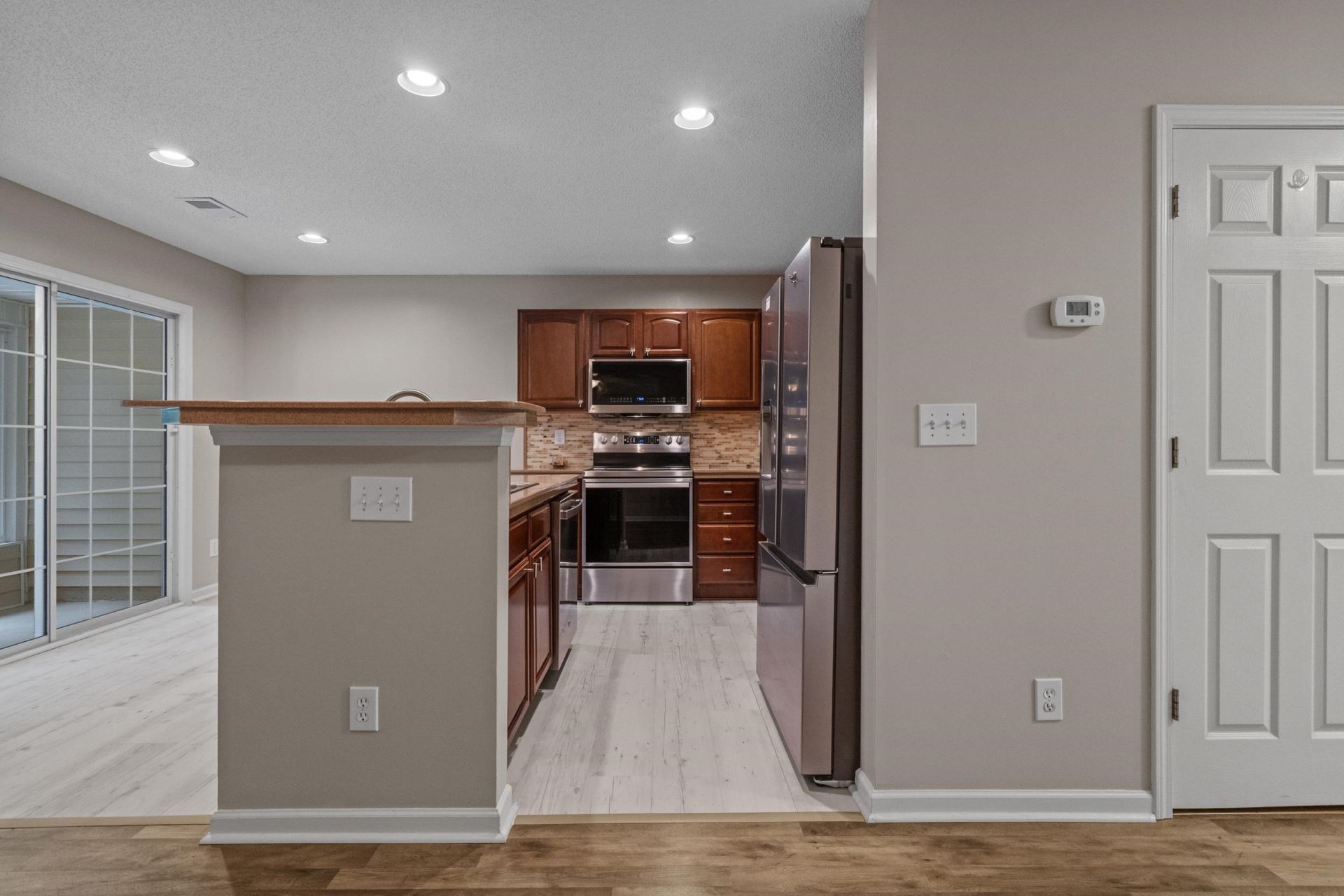1044 Portico Loop  Photo 14