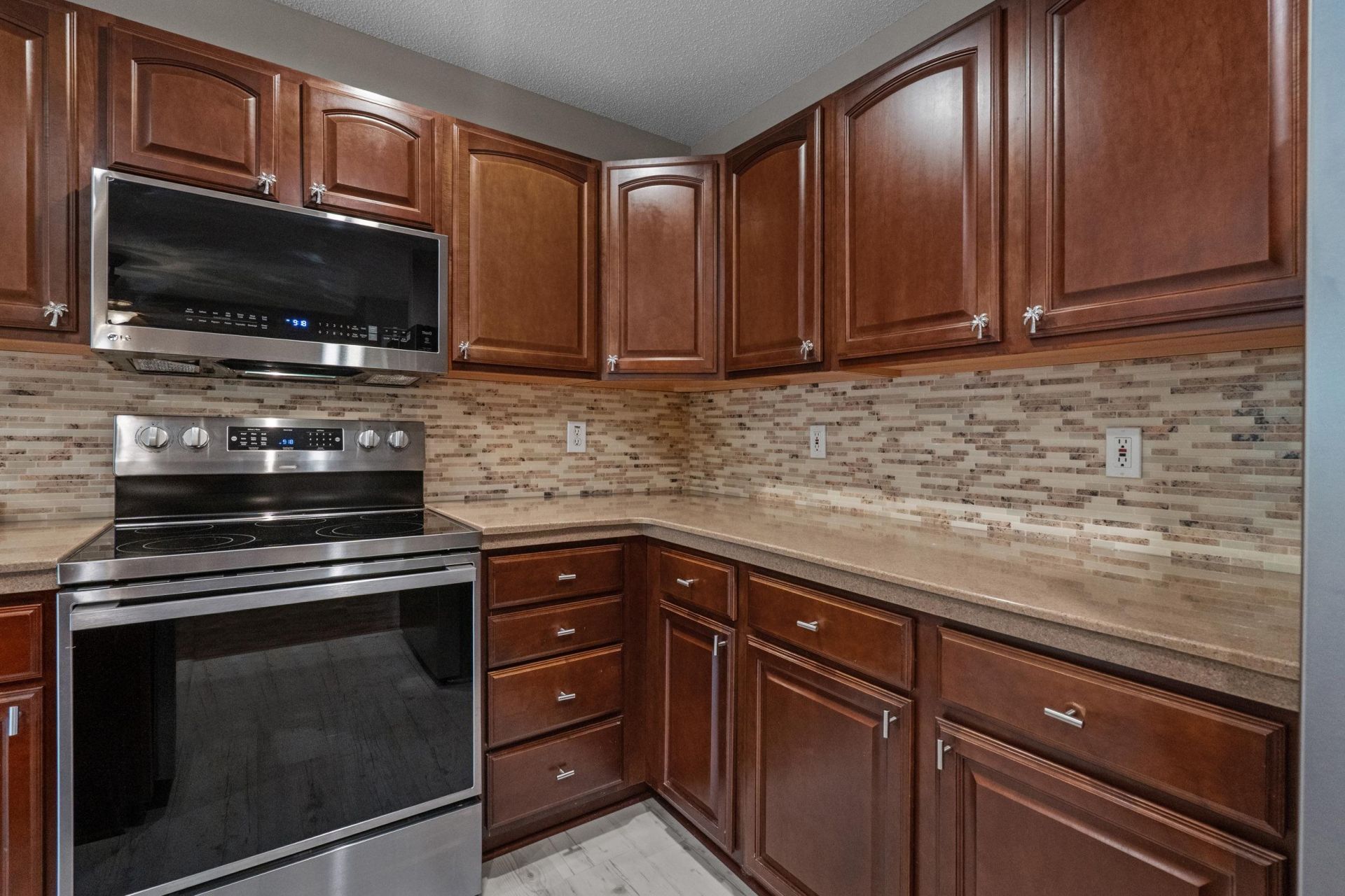 1044 Portico Loop  Photo 6