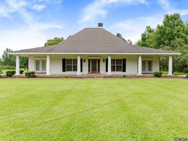 7105 Port Hudson Pride Rd, Zachary, LA 70791