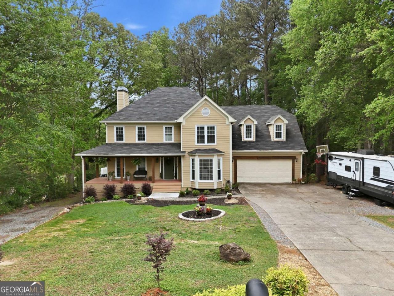 177 Picketts Lake Drive, Acworth, GA 30101 Main Photo