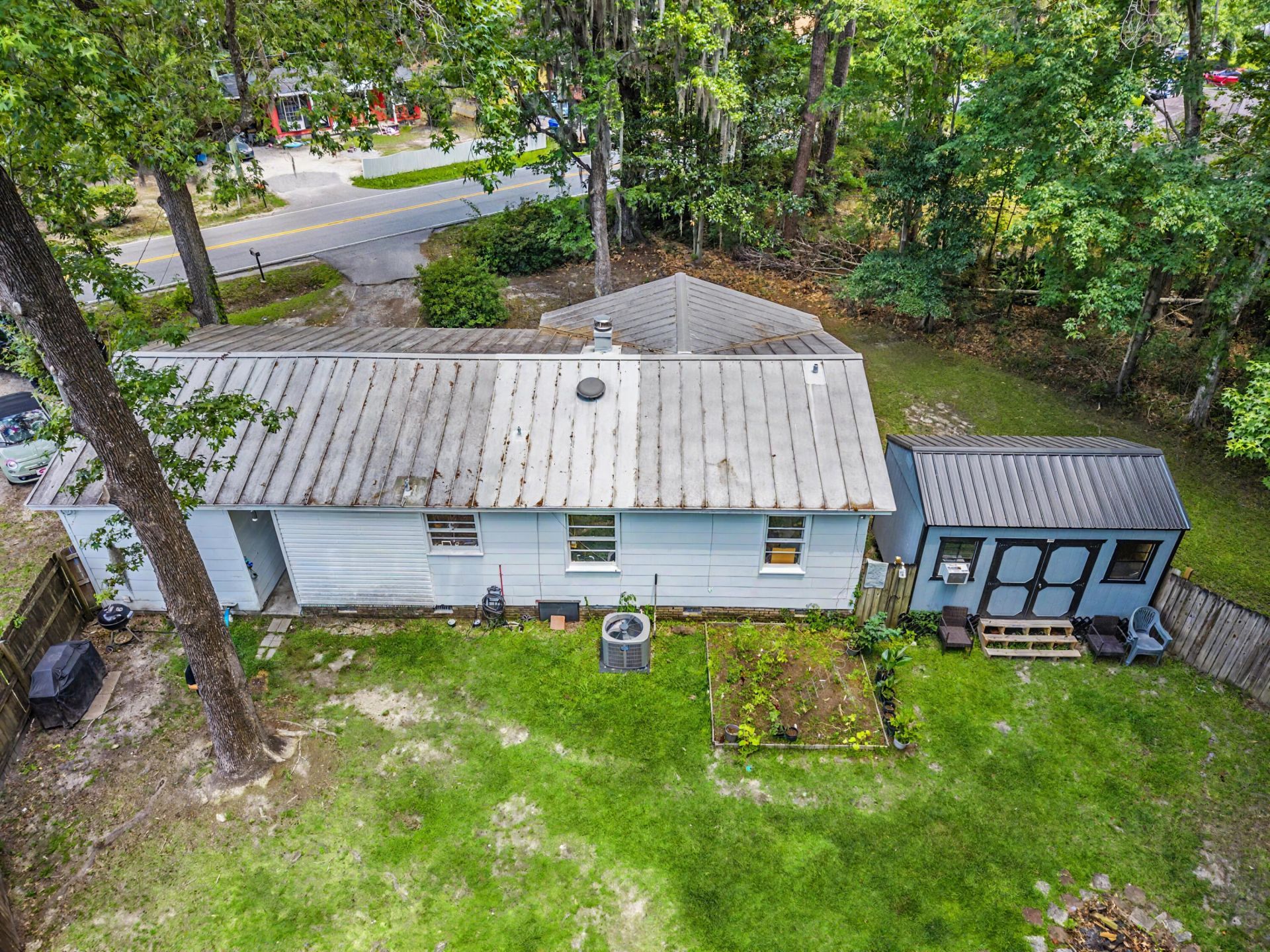 882 Savage Road Photo 36