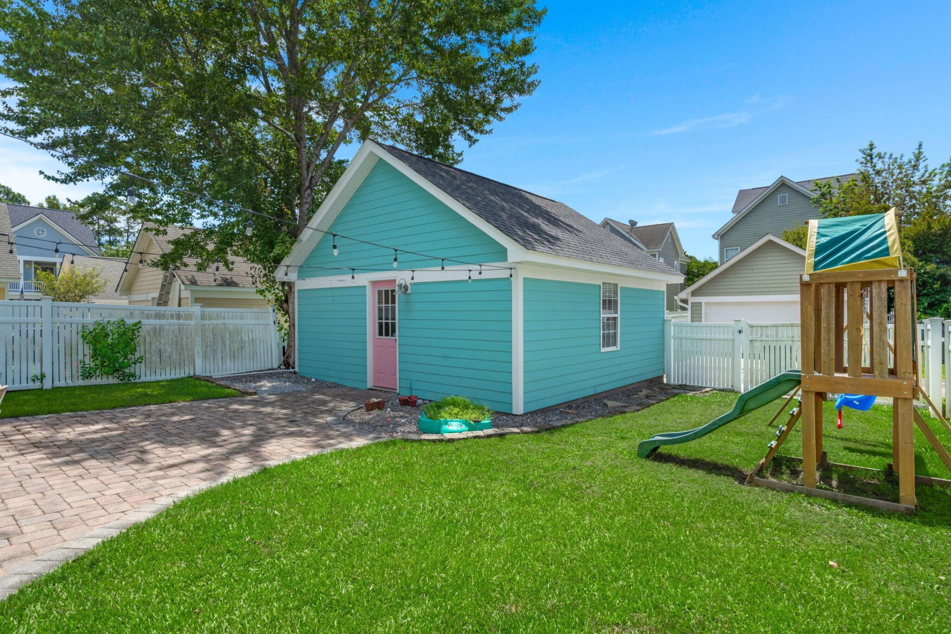 105 Trillium Avenue Photo 35
