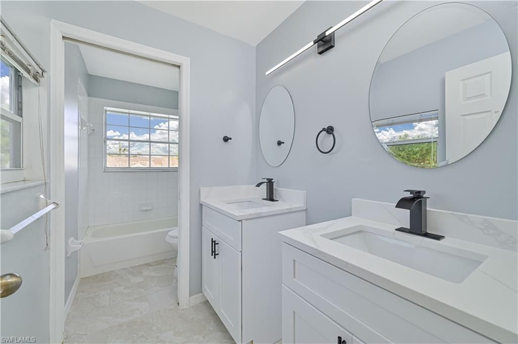 17911 Bermuda Dunes Dr , Fort Myers, FL 33967 Photo