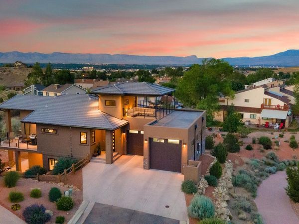 363 W Ridges Boulevard , Grand Junction, CO 81507