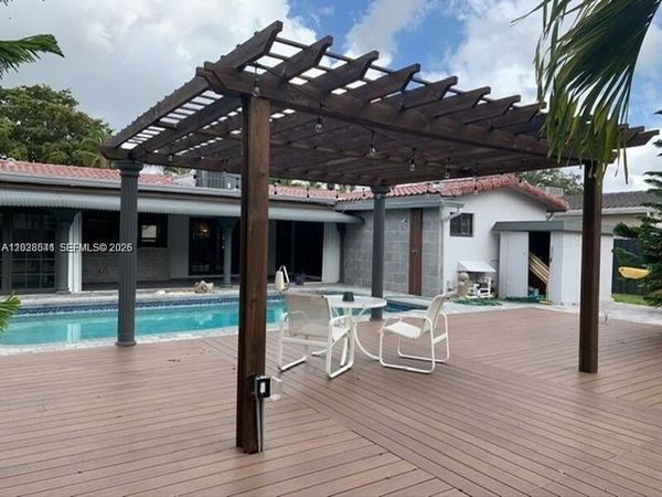4718 Roosevelt St , Hollywood, FL 33021