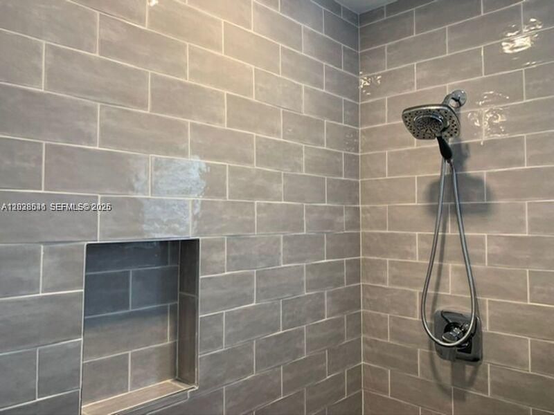 4718 Roosevelt St , Hollywood, FL 33021 Photo