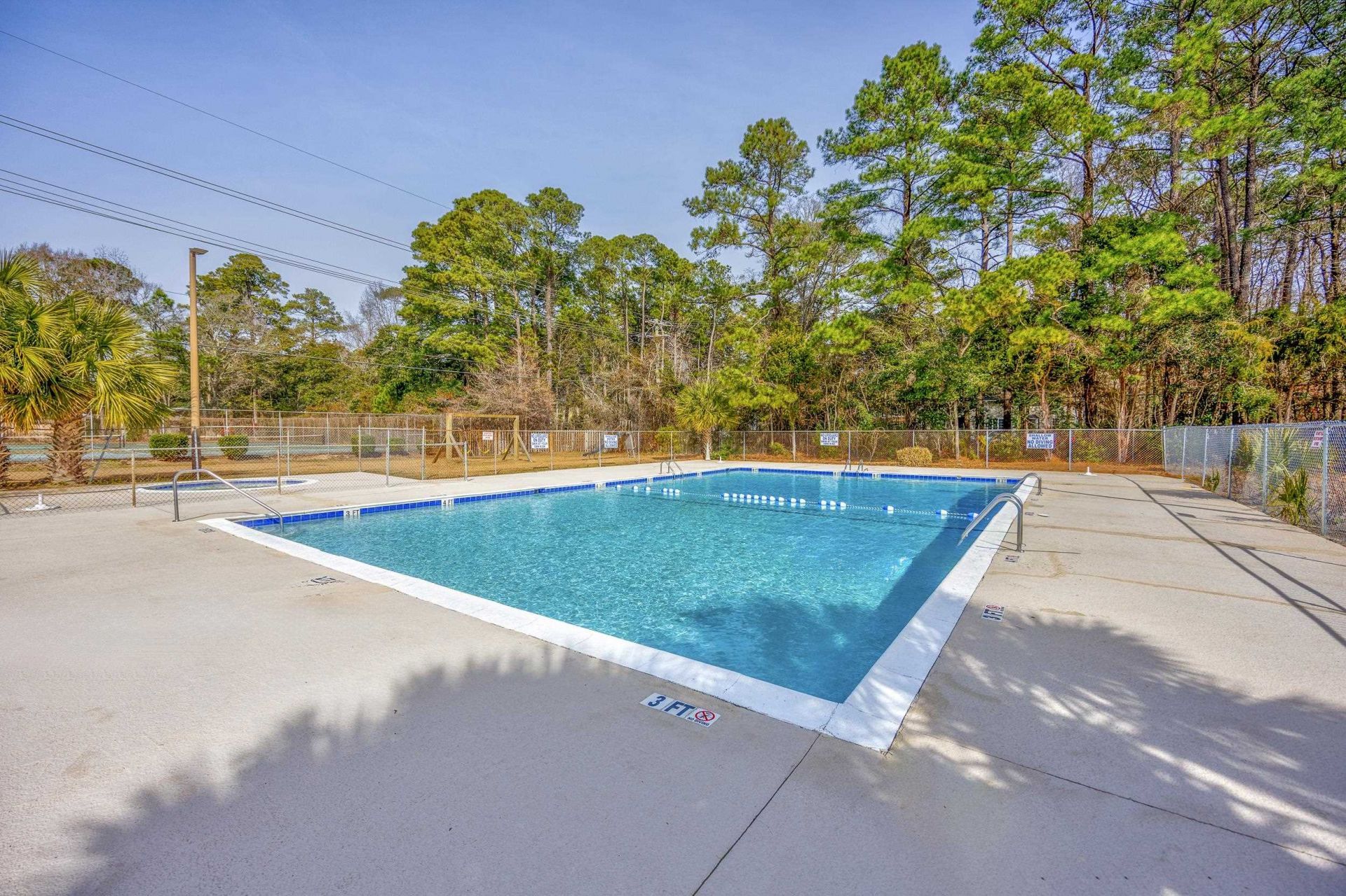 10301 N Kings Hwy.  Photo 40