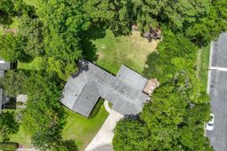5325 Helene Drive photo 4