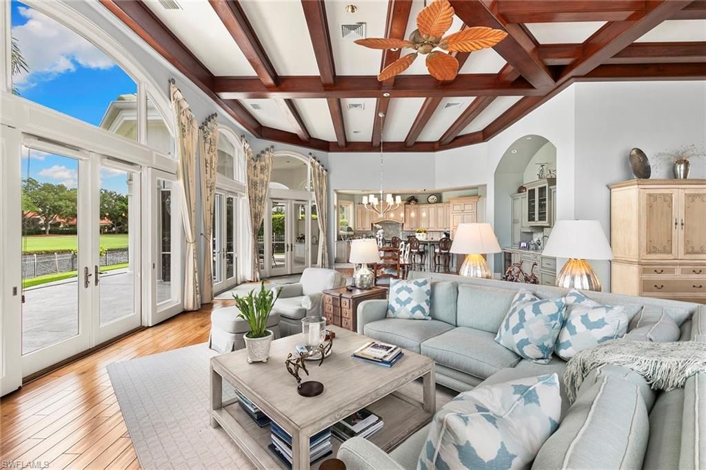 6991 Greentree Dr, Naples, FL 34108 Photo