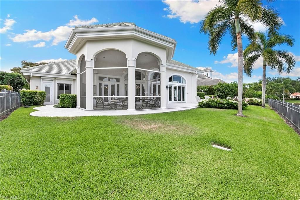 6991 Greentree Dr, Naples, FL 34108 Photo