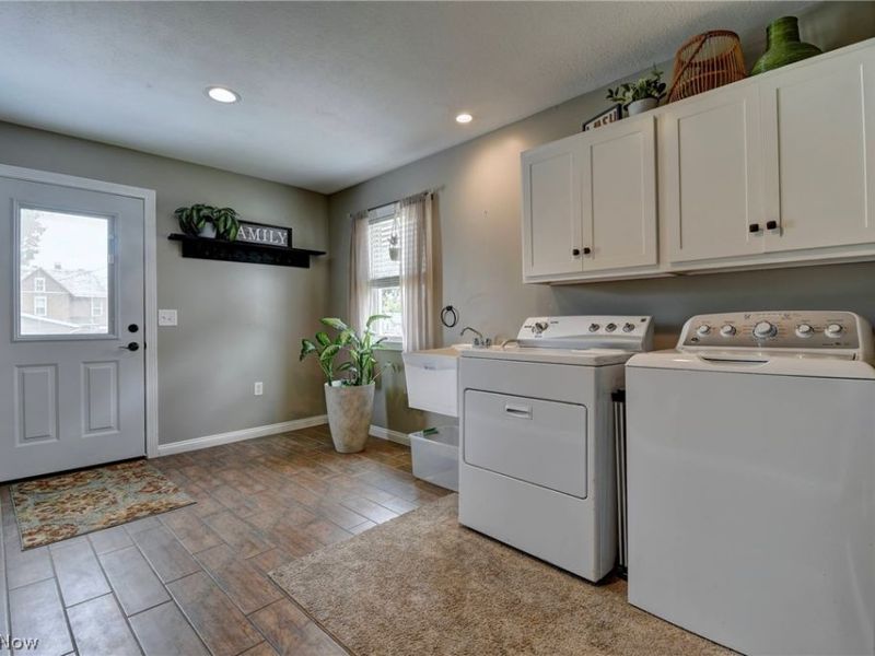 302 SW Maple Street, Sugarcreek, OH 44681 Photo 11