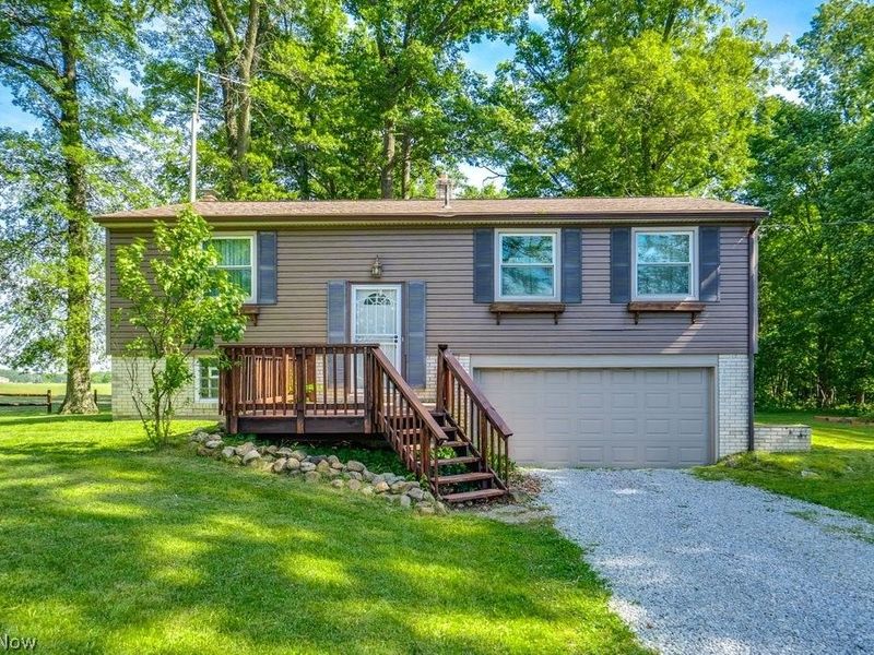 9921 Beech Street NE, Louisville, OH 44641 Photo 1