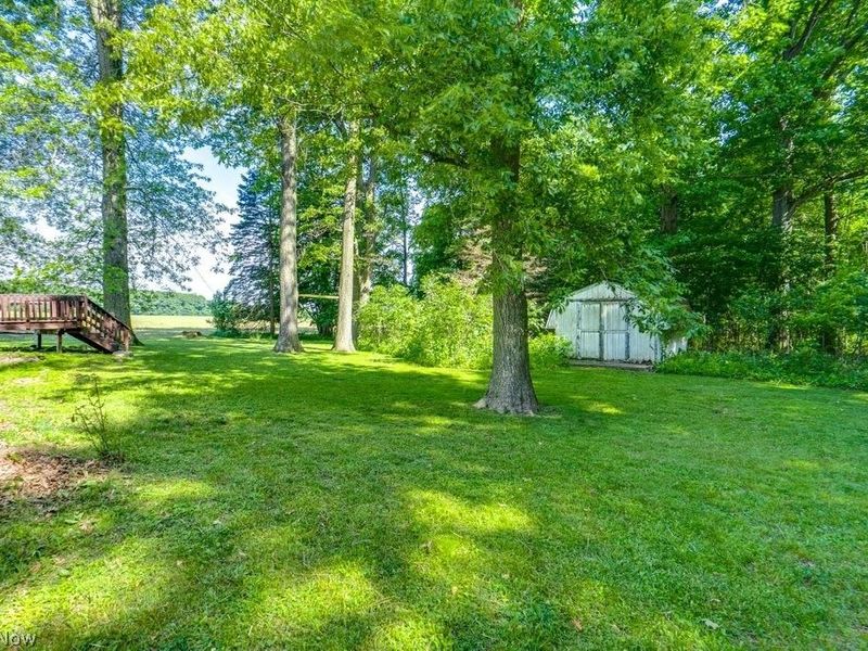 9921 Beech Street NE, Louisville, OH 44641 Photo 4