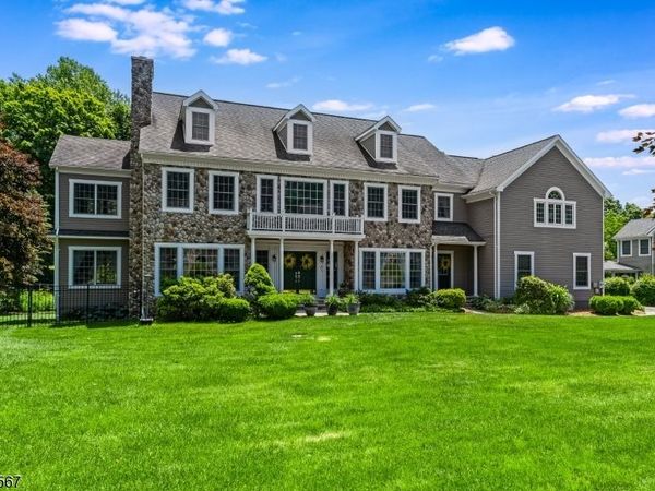 2 Coe Farm Rd, Mendham, NJ 07945