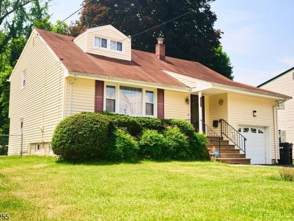1004 Park Ln, Plainfield, NJ 07062