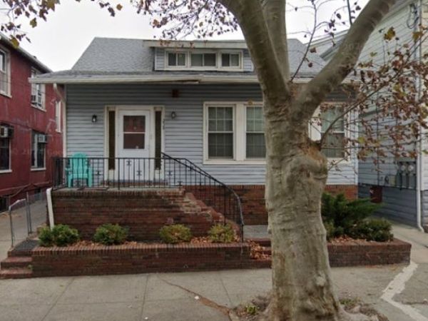 258 Van Nostrand Ave, Jersey, NJ 07305