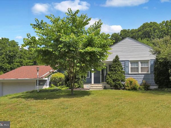 2520 HOPEWELL ROAD, ELVERSON, PA 19520